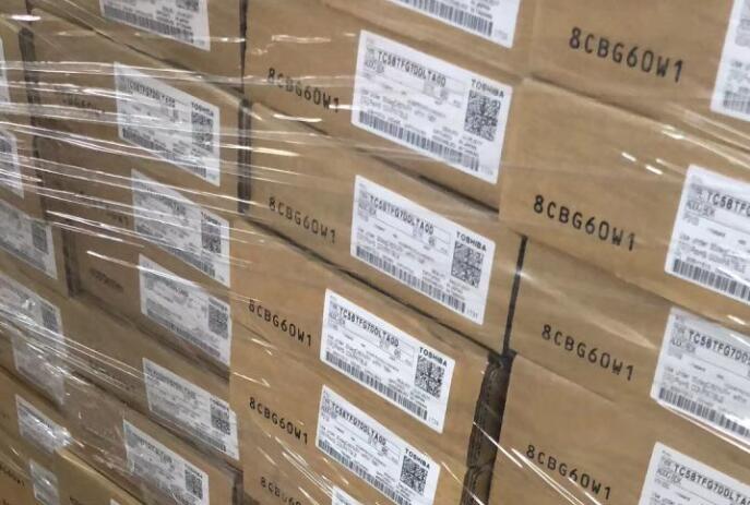 M471A2K43DB1內(nèi)存條子